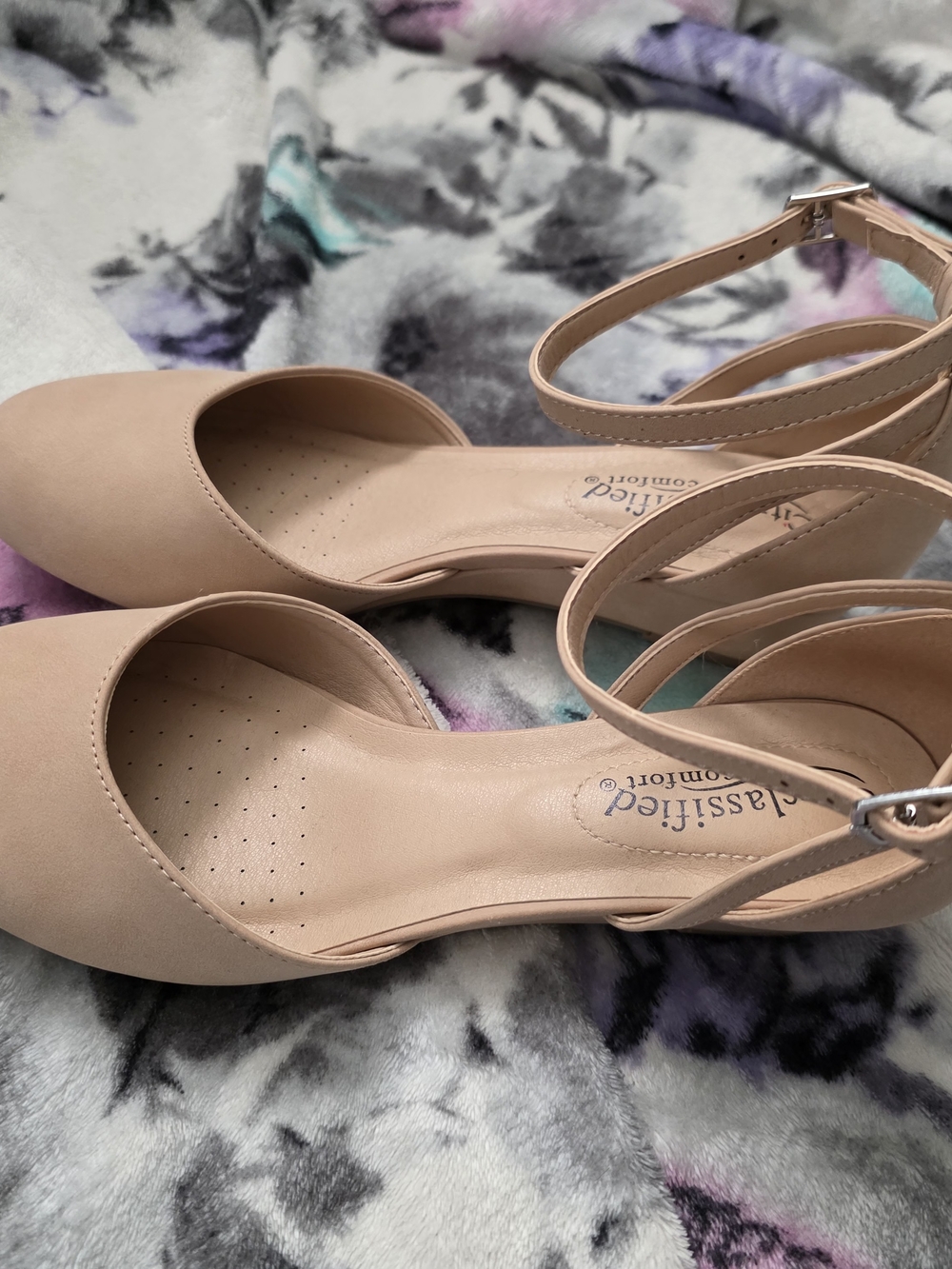 Women’s Nude Strappy Closed Toe Wedges